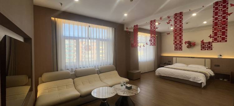 如家旗下UP华驿精选酒店(大庆肇源县人民广场店)图片