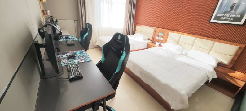 雷神电竞酒店(承德金龙广场避暑山庄店)图片