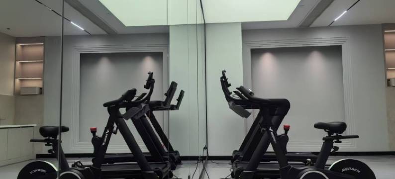 维也纳国际酒店(达州火车站罗浮广场店)图片