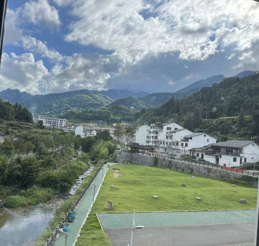 云和梯田·阅山美宿(云和梯田景区店)图片