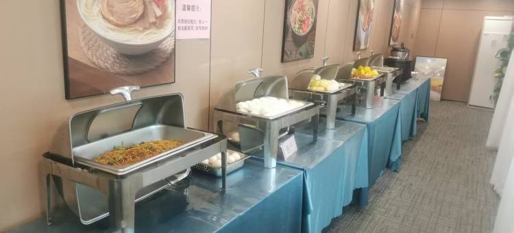 书旅酒店(南昌火车站辛家庵地铁站店)图片