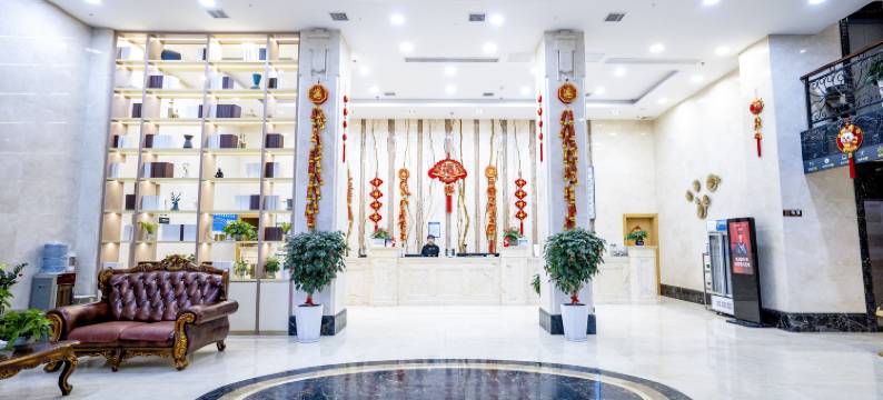 万华逸居酒店(于都站店)图片