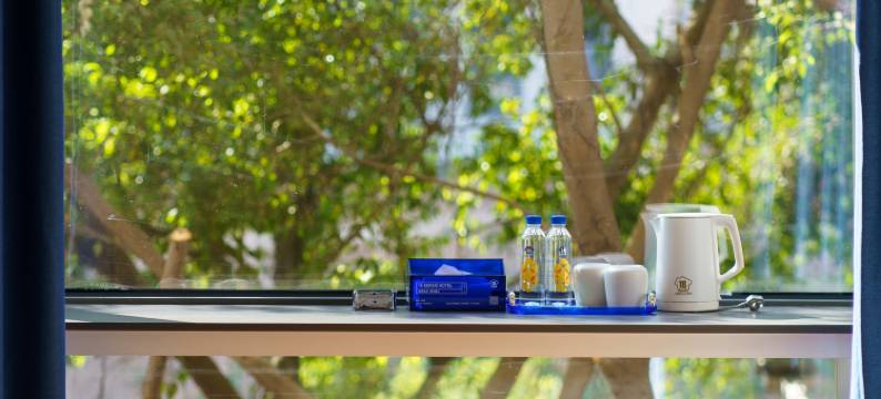 18韵·精品酒店(宝石文化博物馆梧州学院店)图片