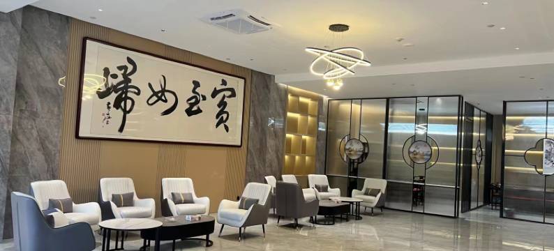 百里杜鹃锦泰假日酒店图片