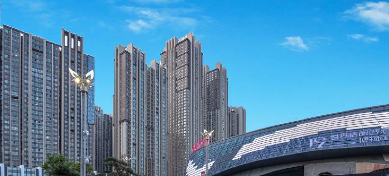 洛禾・云舍|一线河景Designer奢品酒店(珠江路美食广场万达店)图片