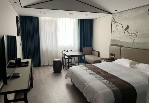 Qian Stream Grand HotelHotel Overview