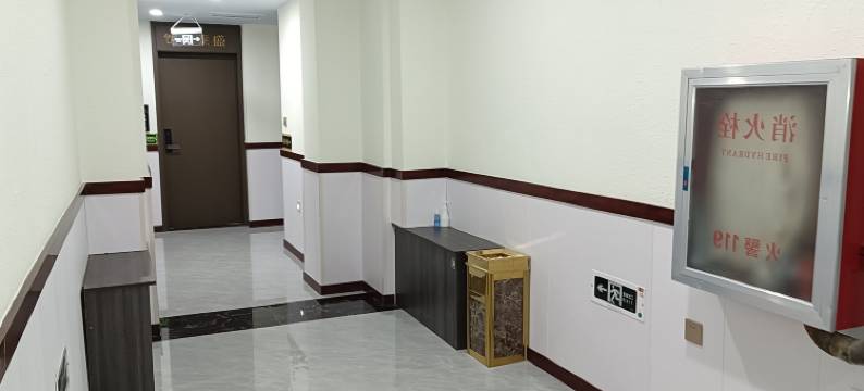 察右后旗盛泰宾馆图片