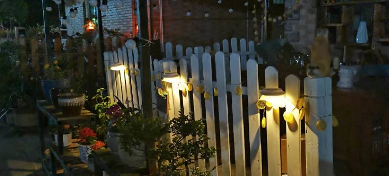 深圳靠海小镇客栈图片