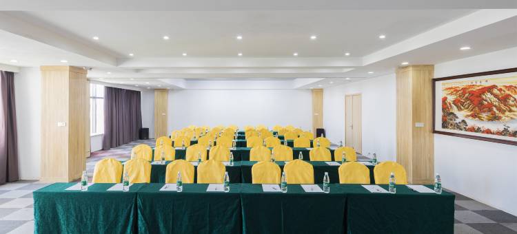 Y酒店(南京江宁医院湖山路分院万安东路店)图片