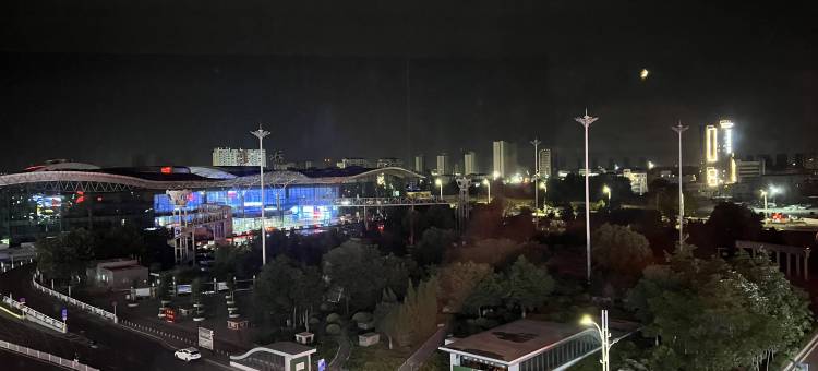 兰舍酒店(潍坊火车站北广场泰华城店)图片