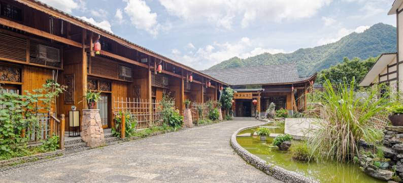 梓木山庄(张家界国家森林公园梓木岗门票站店)图片