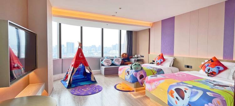 客世界轻奢酒店(贵港客世界商场高铁站店)图片