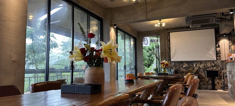 无奢山居野营民宿图片