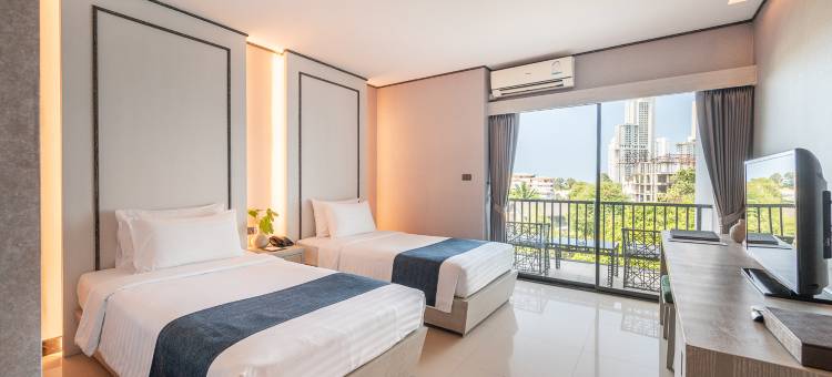 芭堤雅曼哈顿酒店(Manhattan Pattaya Hotel)图片