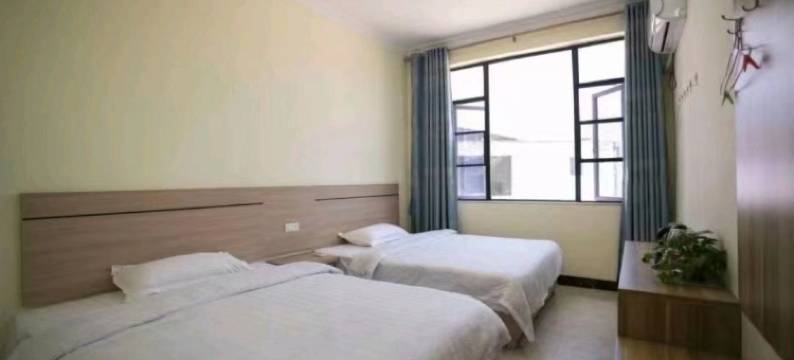 定日孔唐家庭饭店图片