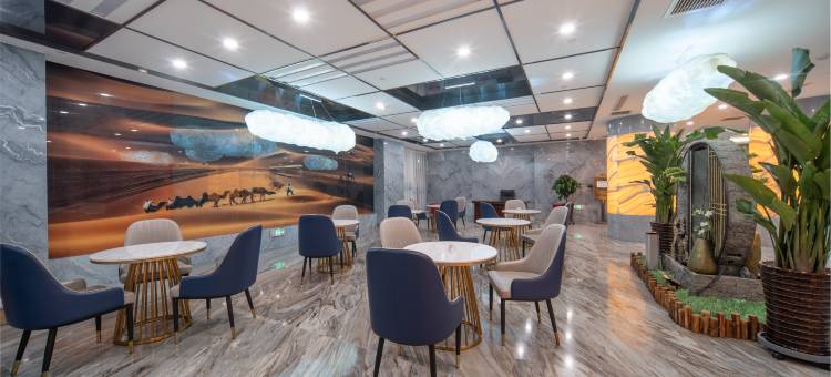 乌鲁木齐昆仑乔戈里酒店(米东吾悦广场店)图片