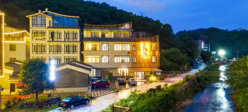 罗溪雅居民宿(罗洞工匠小镇店)图片