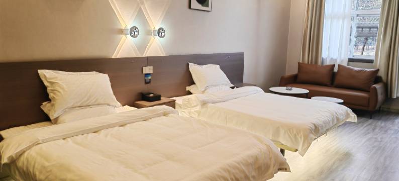 洛阳晨磊百花庄园民宿(科技大道店)图片