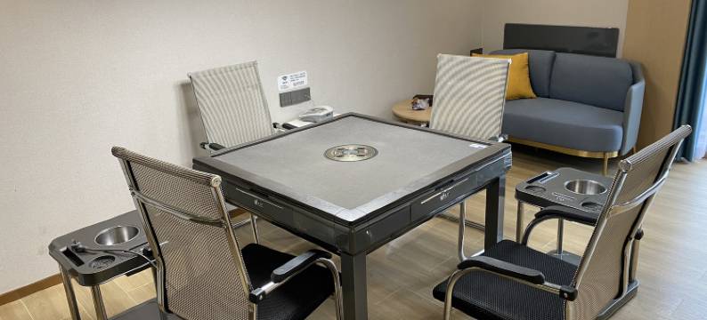 畔湖湾酒店(肇庆东站砚阳湖景区店)图片