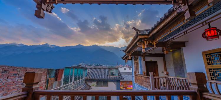 紫城雅居客栈(大理古城南门洋人街店)图片