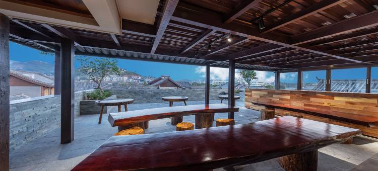 普洱森泉·养心逸境·轻奢度假美宿(茶马古城店)图片