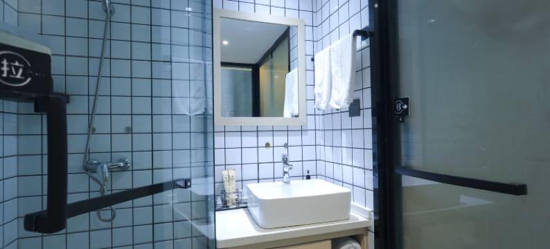 紫阳鑫煌佳轻居酒店图片