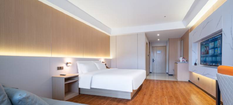 睿柏假日酒店(日照大学城安泰国际广场店)图片