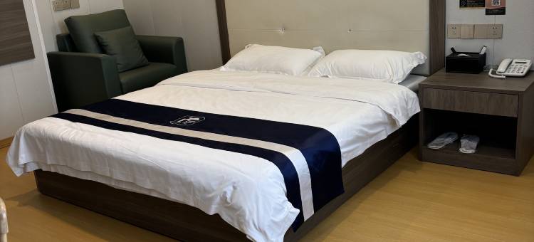 一路同行精选酒店(长丰北城金梅路地铁站店)图片