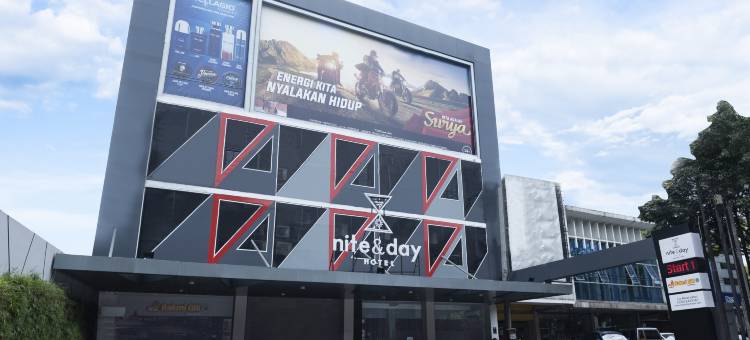 三宝垄坎迪日夜酒店(Nite & Day Hotel @ Semarang - Candi)图片