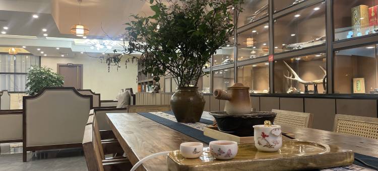 松潘阿依尚雅居酒店(黄龙九寨高铁站店)图片