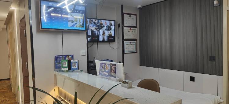 名仁假日宾馆(西宁火车站新千国际广场店)图片