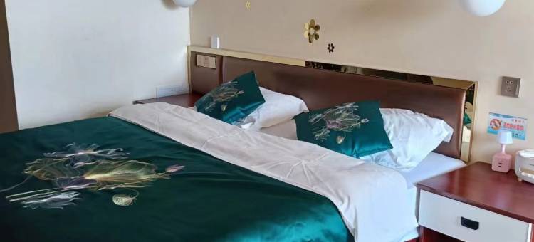 青茄民宿(火车站店)图片