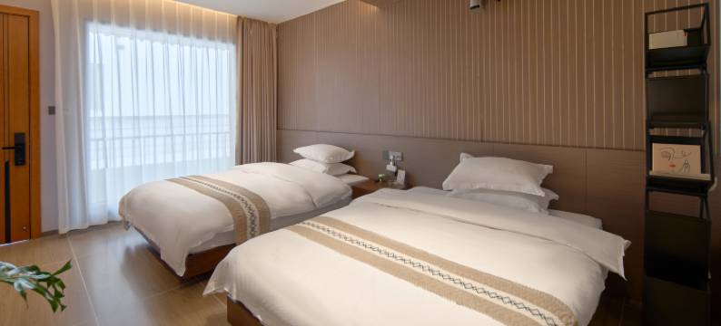 一亩三分in春树下民宿(陶溪川文创街区店)图片