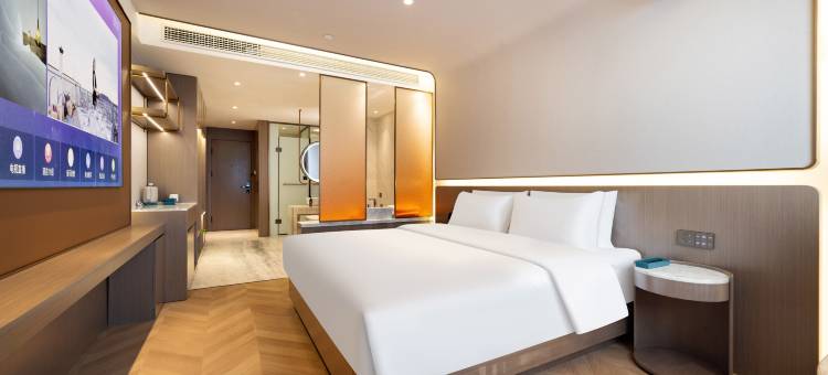 云与白马设计师酒店(沈阳站太原街店)图片