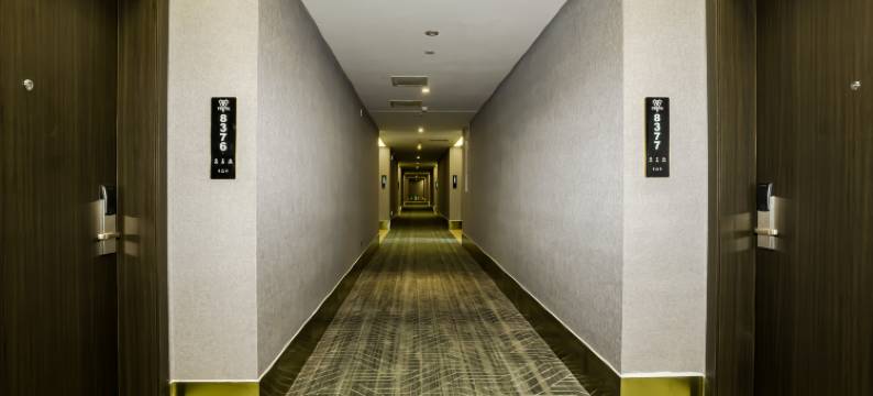 粤塔X电竞酒店(南宁广西经贸学院青秀山风景区店)图片