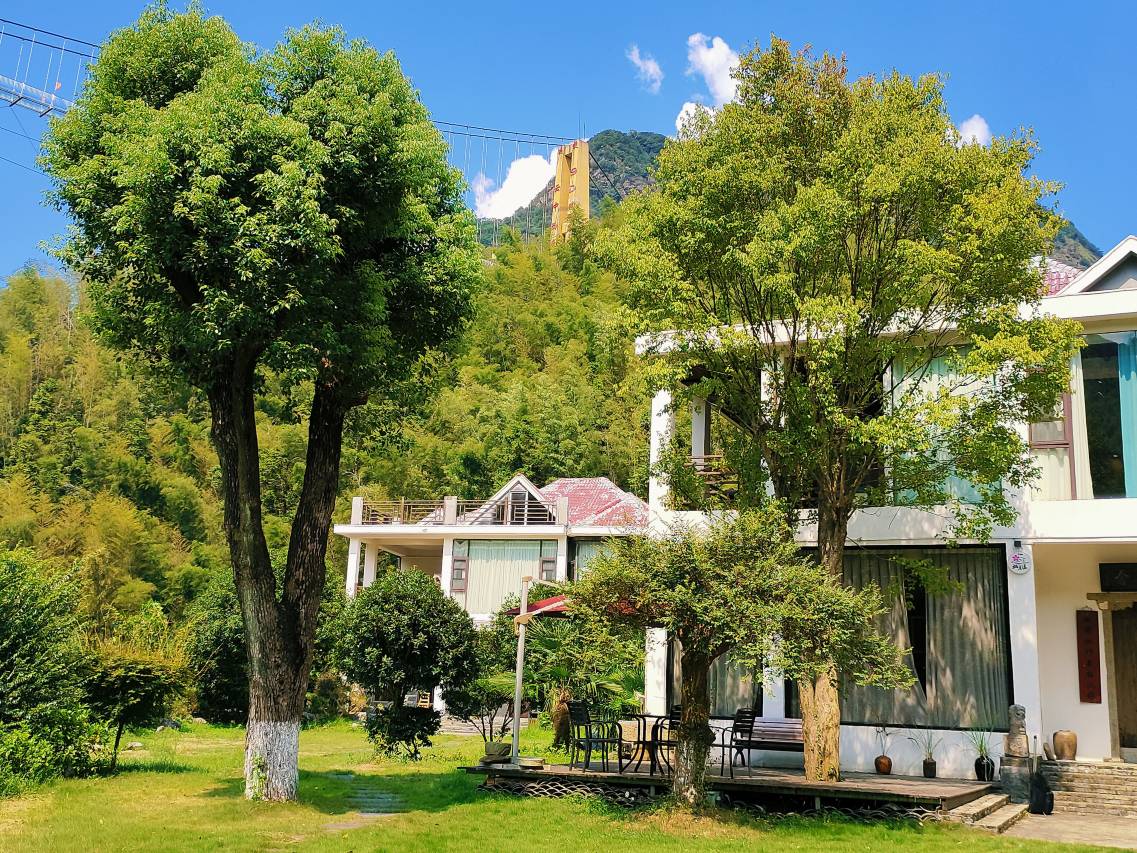 花筑·桃花坞别墅民宿(庐山西海风景名胜区店)图片