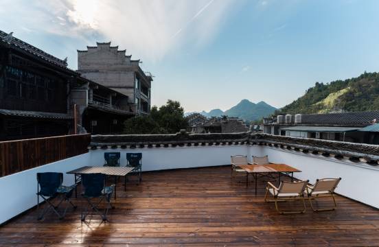 一蓑烟雨｜蓦然·Moran｜新中式露台观星设计师美宿(边城店)图片