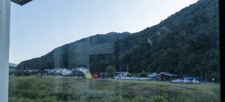 景德镇揽山云庭民宿(三宝国际陶艺村店)图片