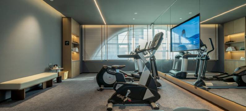 哈尔滨中央大街地铁站尚志大街亚朵酒店图片