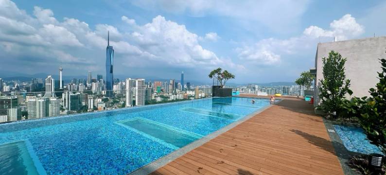 吉隆坡中央车站天空泳池套房民宿(Sky Pool Suites KL Sentral 4 pax Kuala Lumpur 118, The Riveria City, KL Sentral)图片