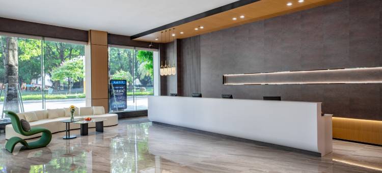 赛楠酒店(阳江粤运汽车总站店)图片