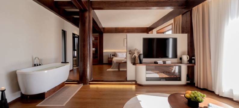 香格里拉·如愿FamilyWarmWaterWhirlpool供氧民宿(独克宗古城店)图片