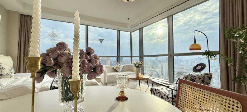 乐美设计师民宿(万象城店)图片