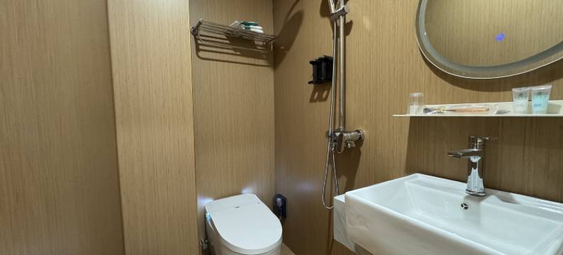 上海艾丁宾馆(曹路镇杉达学院店)图片