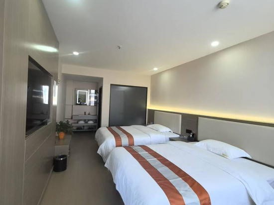 平罗惠融时尚酒店(汇融新天地店)