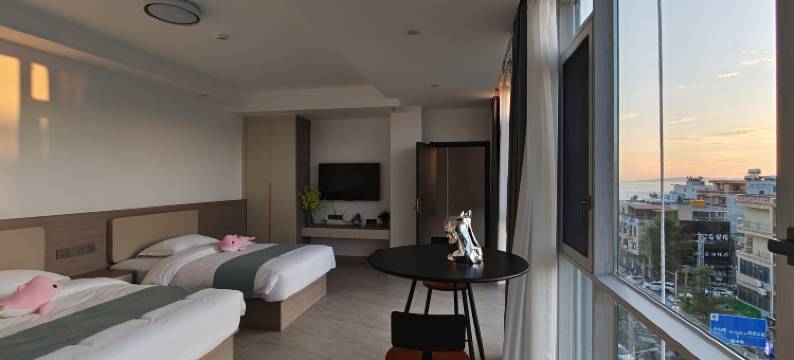 群家商务酒店(新村夜市南湾猴岛生态旅游区店)图片