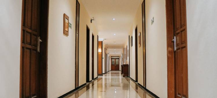 卡尤唐岸TUWUH酒店(TUWUH HOTEL AT KAYUTANGAN)图片