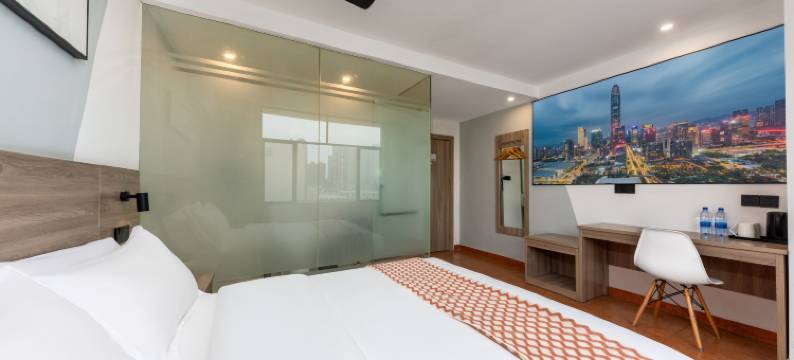 哈啰酒店(深圳龙华汽车站店)图片