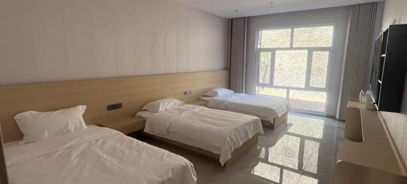 水月湾酒店(八泉峡店)图片