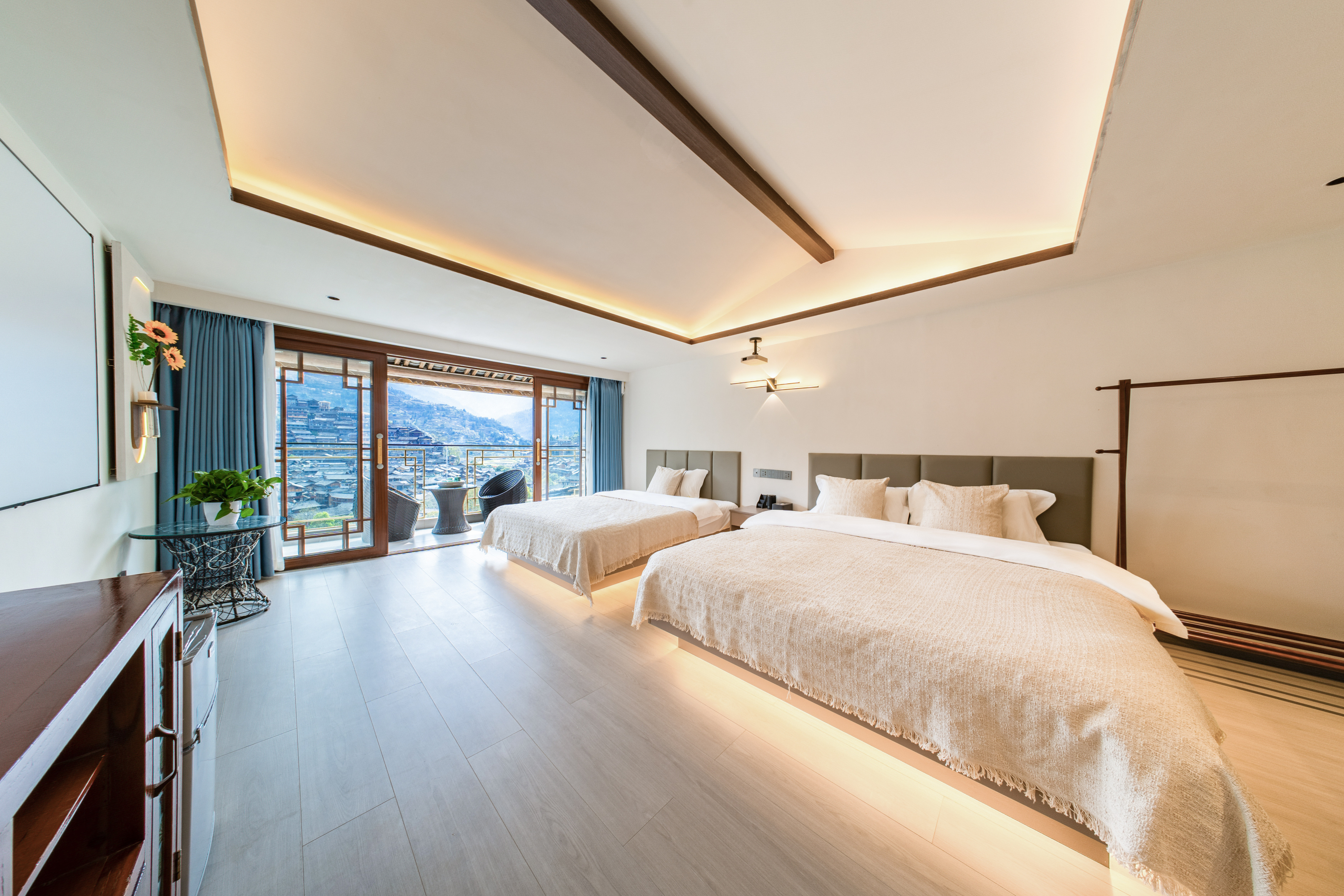 Fenghua Xueyue Hotel Over view